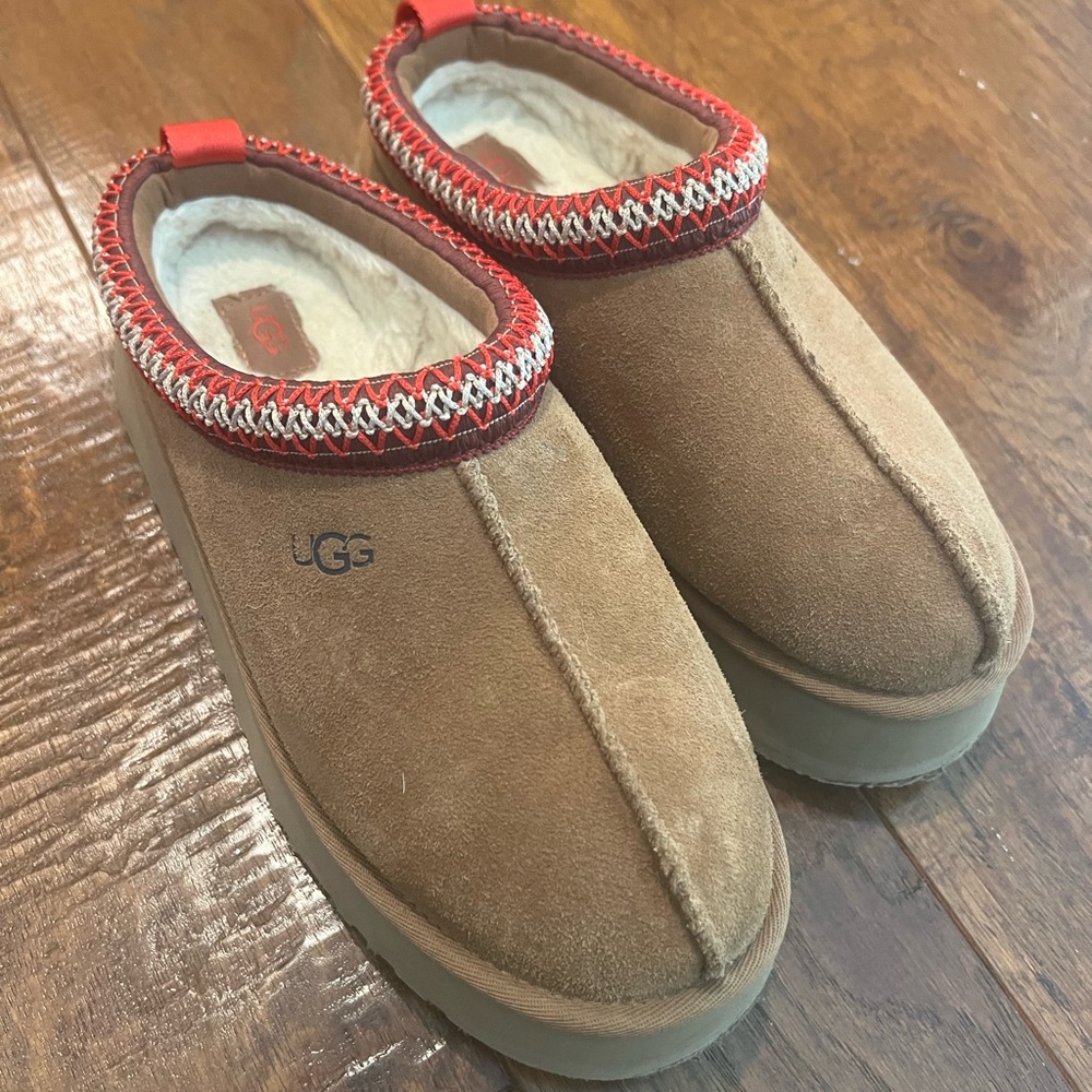 UGG Platform Tasman Slippers with Red Trim